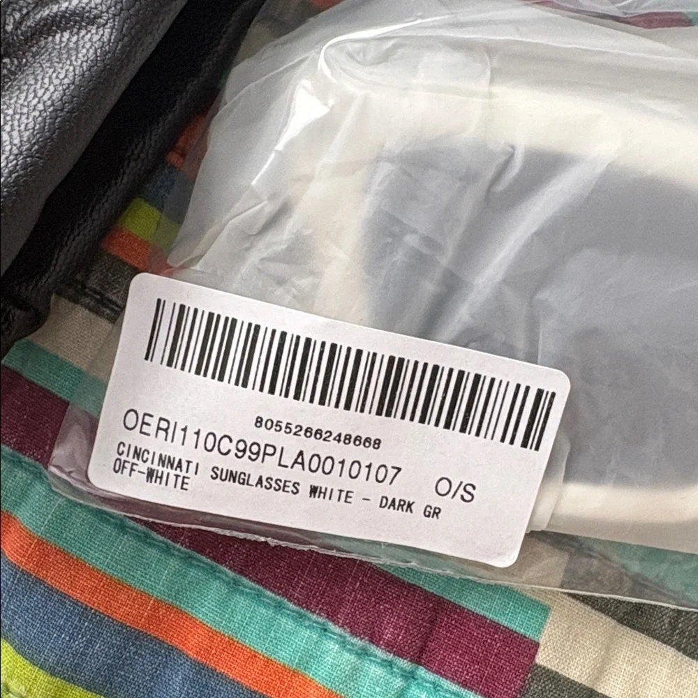 Blowout sale Off-White Cincinnati sunglasses white OERI 110C99PLA0010107 new